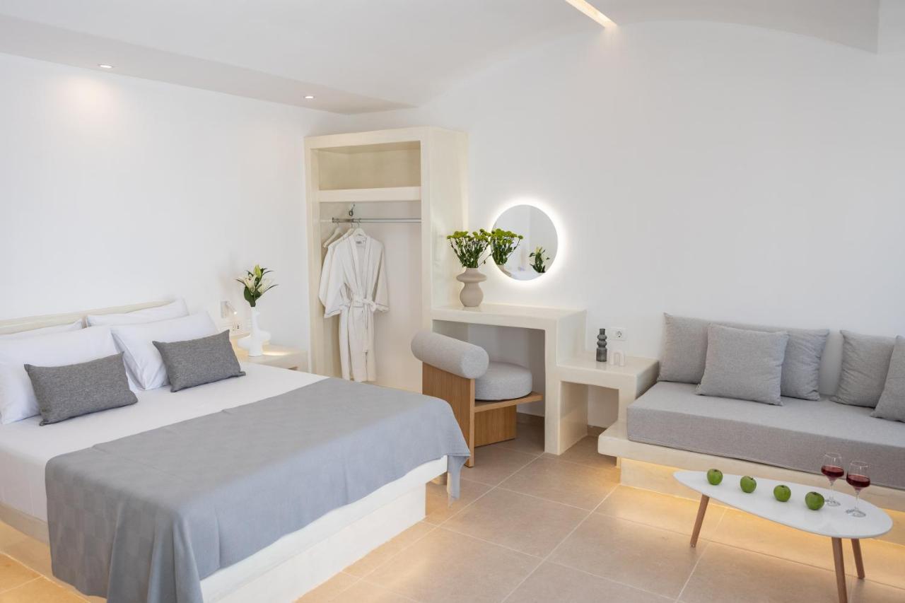 Theophrasti Suites Foinikiá Dış mekan fotoğraf